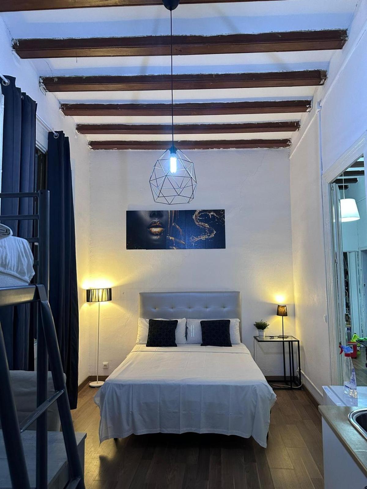 Central Cozy Suite Barcelona Luaran gambar